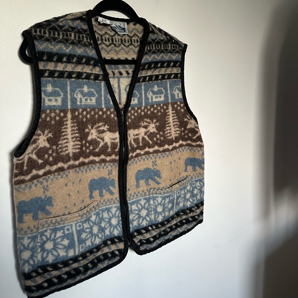 Vintage Vest Wool Neutral Evidence Pattern Brown and Blue Warm and Cozy Vest - Picture 2 of 13